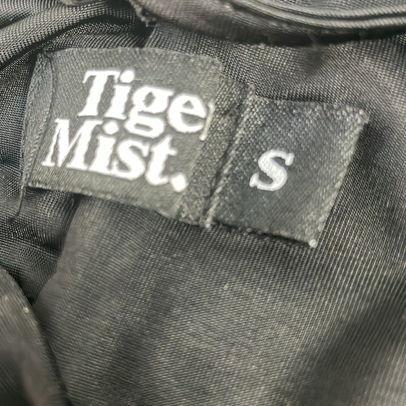 Tiger Mist “Look After Me” Sexy Black Skirt Small - Picture 4 of 5